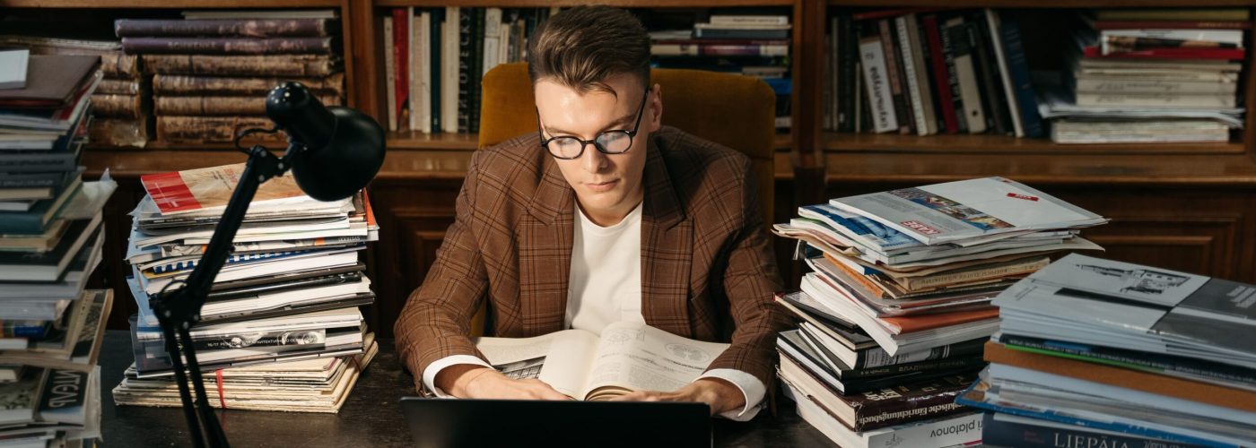 INICIACAO CINETIFICA